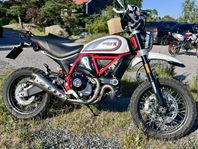 Ducati Scrambler Desert Sled - slipon, nyskic