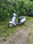 moped, klass 1. gått få mil. vento victory 