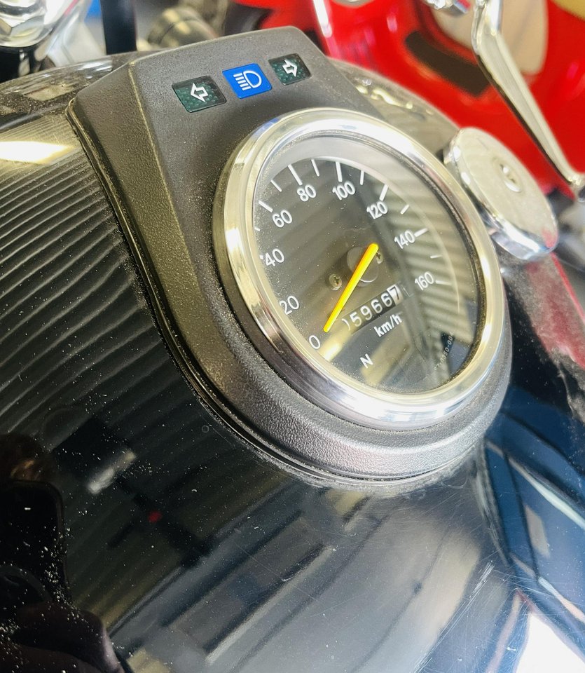 Bobber Suzuki Savage 650cc (6...