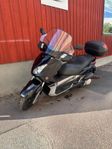 Yamaha X-Max 250