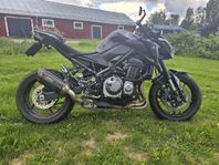 Kawasaki Z900 