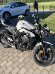 2024 Triumph Street Triple 765 R