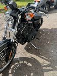 Harley Davidson 883R - 390 mil