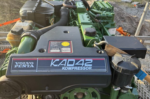 Volvo Penta Kad 42 Motorpaket Med Penta 290 D S ld Eller Borttagen volvo-penta-kad-42-motorpaket-med-penta-290-d-s-ld-eller-borttagen