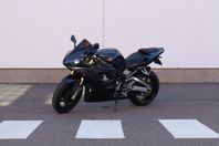 Yamaha YZF-R1