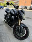 Kawasaki Z750R Black edition