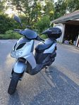 aprilia sportcity 200