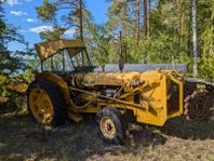 Fordson Major -58 Traktor med grävskopa