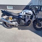 Yamaha XJR1300 i nyskick! 