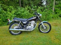 Yamaha Sr400 