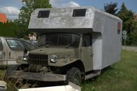 Dodge militärbil ombyggd till husbil