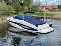 Rinker 232 Captiva -04 Mercruiser 5.0 MPI