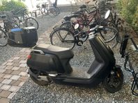 NIU - Elmoped - tvåsitsig - 