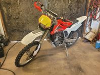 Husqvarna te 250cc