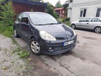 Renault Clio 5-dörrars Halvkombi 1.4 Euro 4