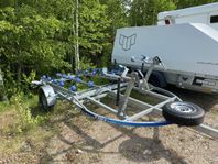 TIKI trailer BP1400-L/2 JET rullar.