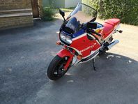 Honda VF1000R