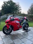 Ducati Panigale V4 NYBESIKTIGAD 214 hk 410 Mil