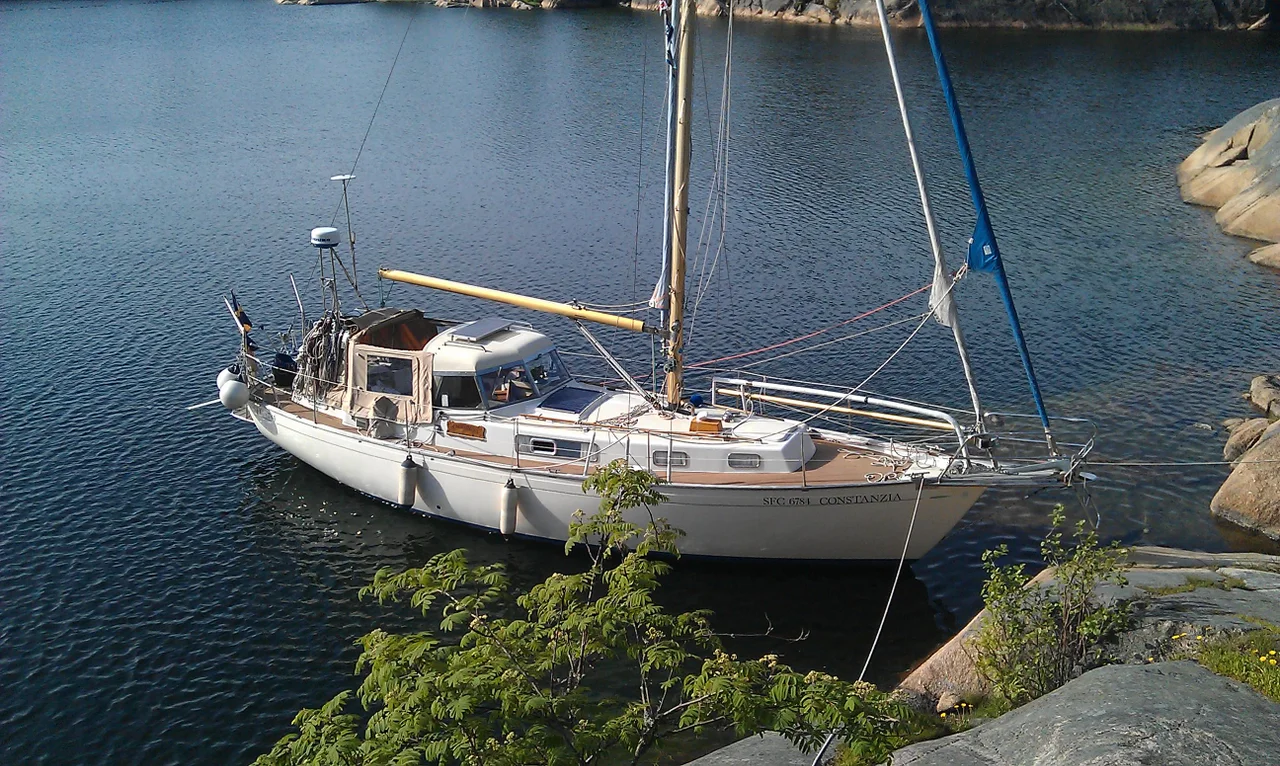 Hallberg Rassy Rasmus35 image