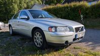 Volvo S60 2,4 140hk Facelift Drag Helskinn