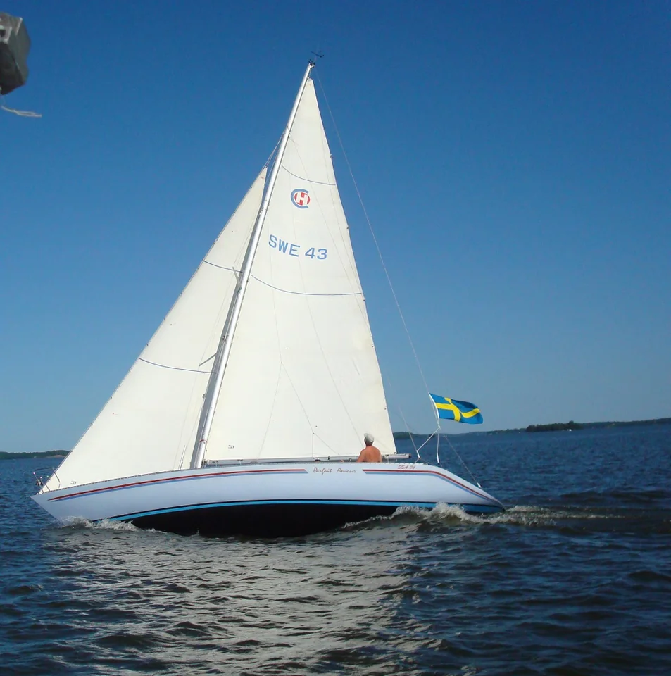 Carrera Helmsman SWE 43 image