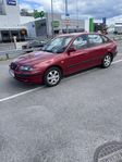 Hyundai Elantra Halvkombi 2.0 Euro 4