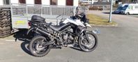 TRIUMPH TIGER 800 XCA