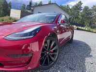 Tesla Model 3 Performance