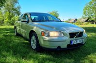 Volvo R+S60, toppskick, 1 ägare, automatväxellåda  12798mil