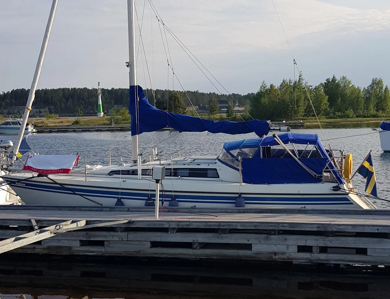 Sunwind 311 image