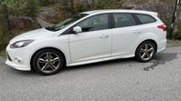 Ford Focus Kombi 1.0 EcoBoost Titanium Euro 5