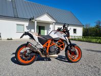 KTM 690 Duke R ABS