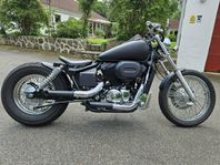 Honda Vt750c Black Widow Bobber