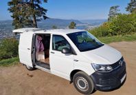 Volkswagen Transporter T30 2.0 TDI Camper Van