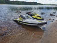 Välvårdad Seadoo RXP-X RS 300 2017 (Steg 1) 80km/h TRAILER