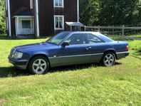 Mercedes 320E Manuell låda NYBESIKTAD 