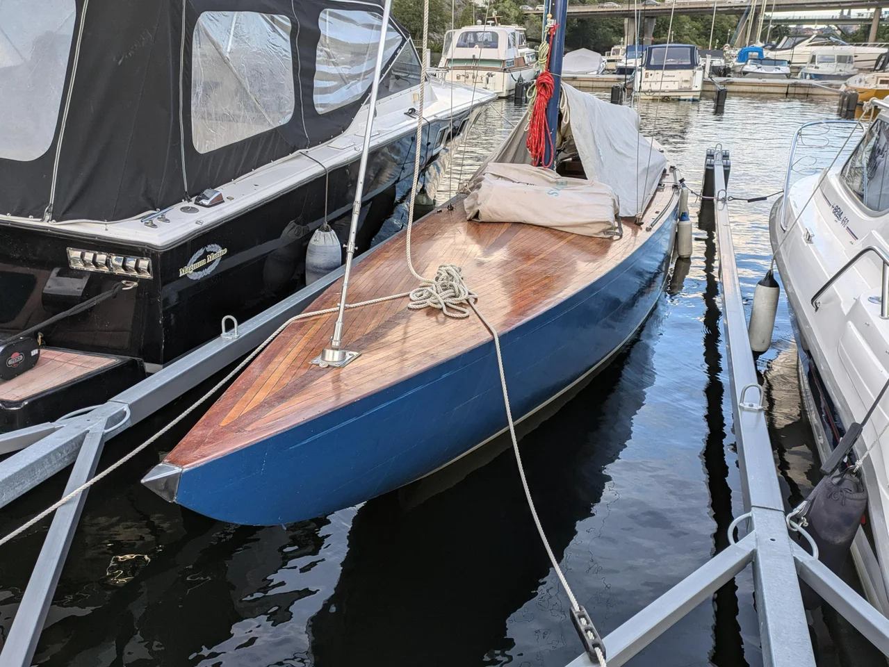 6mr Six meter classic racing yacht, World cup winner image