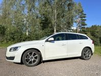 Volvo V60 D4 Geartronic Momentum, Ocean Race Euro 6