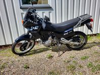 Suzuki DR 650 RSE