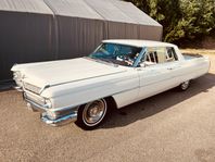 1964 Cadillac Coupe DeVille 