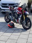 Ducati streetfighter v4s