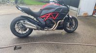 Ducati Diavel 1200 Carbon