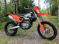 Cross / Supermoto KTM 500 Exc-F sparsamt använd