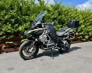 BMW R1250 GS Adventure Exclusive (1300 mil) med tillbehör