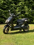 Peugeot speedfight 4, pure pearly black