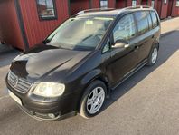 Volkswagen Touran 2.0 TDI 16V Highline Euro 4