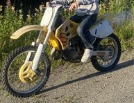 Suzuki RM125