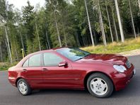 Mercedes-Benz C 200 Kompressor Classic välskött Euro 4 