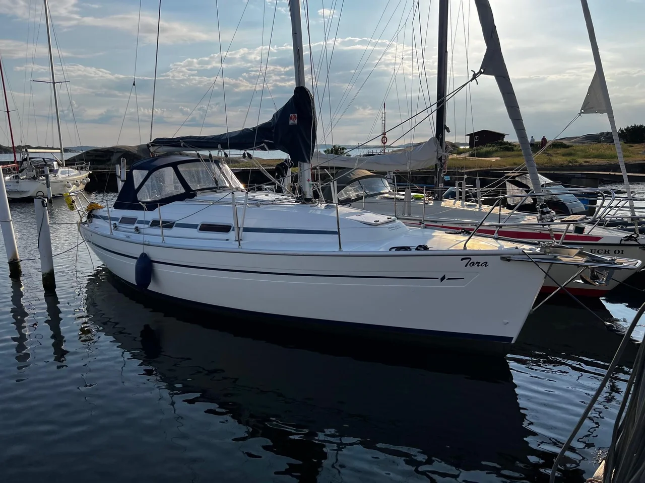 BAVARIA 32 2004 image