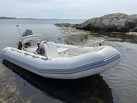 Zodiac Yachtline 380 Deluxe ribb med Tohatsu 25 hk 